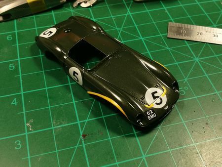 db3s064.jpg