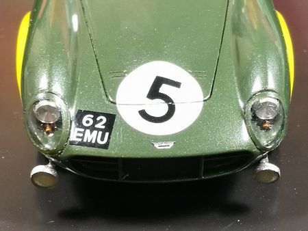 db3s086.jpg